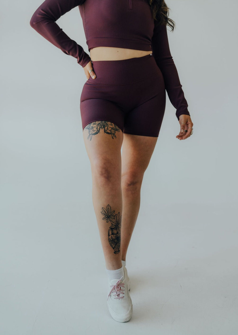 Tranquility Short 6" - Cranberry